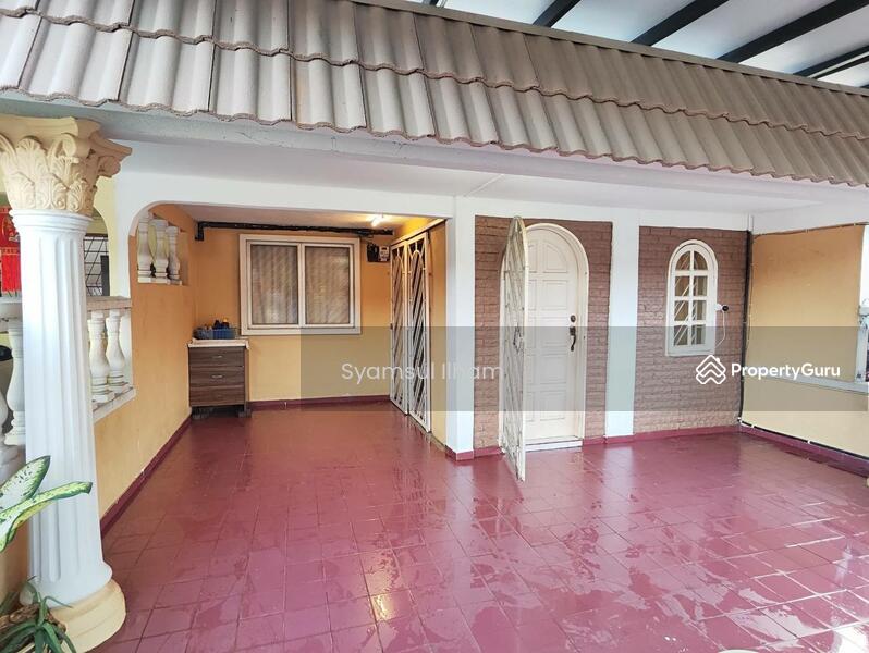 For Sale - 20x80 , Extended unit at taman mawar taman kinrara puchong
